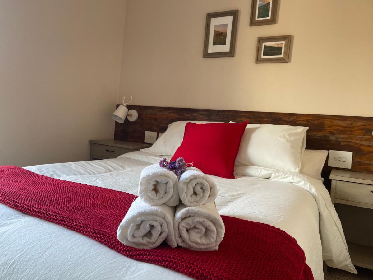 Fonda Peremiquel Otel Castellar De N'Hug Dış mekan fotoğraf