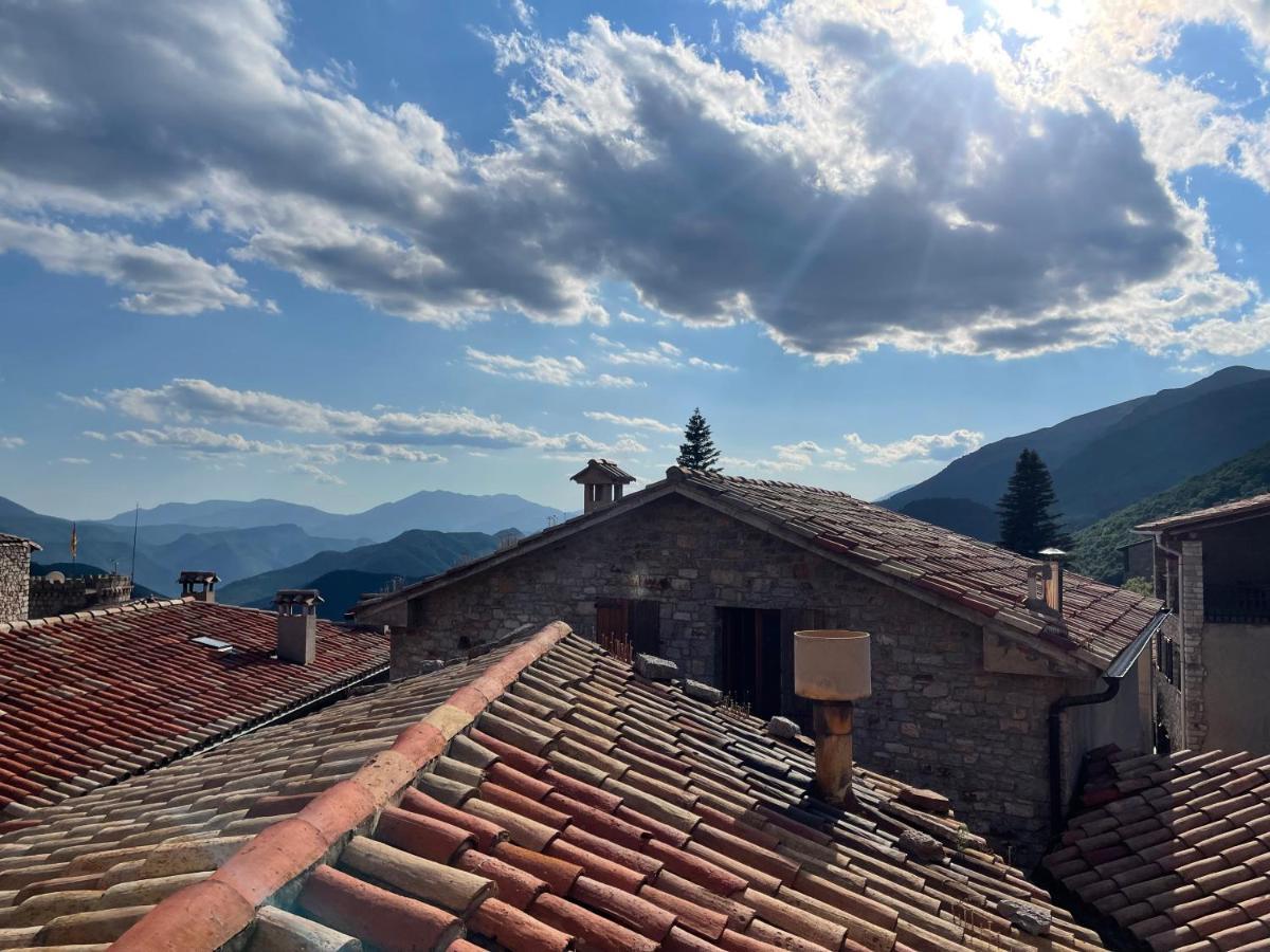 Fonda Peremiquel Otel Castellar De N'Hug Dış mekan fotoğraf