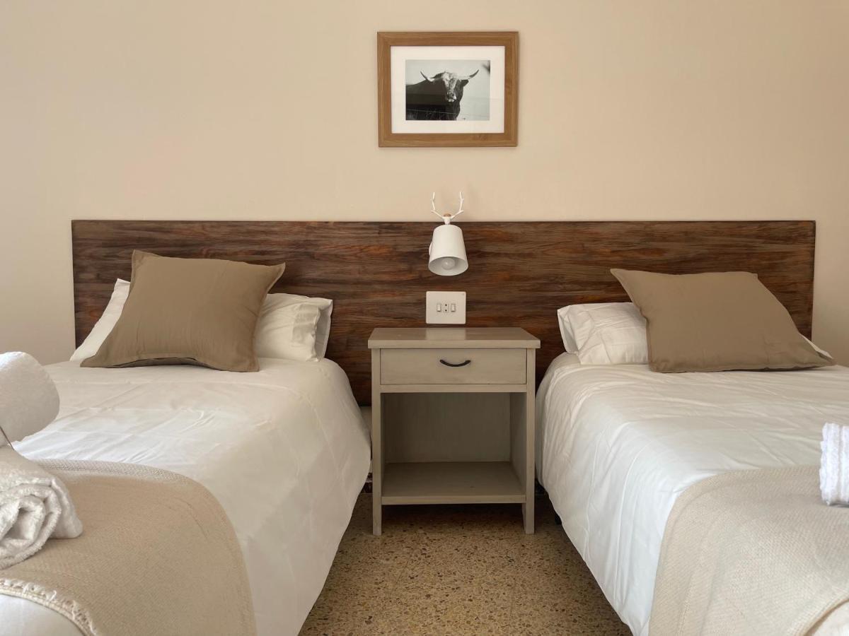 Fonda Peremiquel Otel Castellar De N'Hug Dış mekan fotoğraf